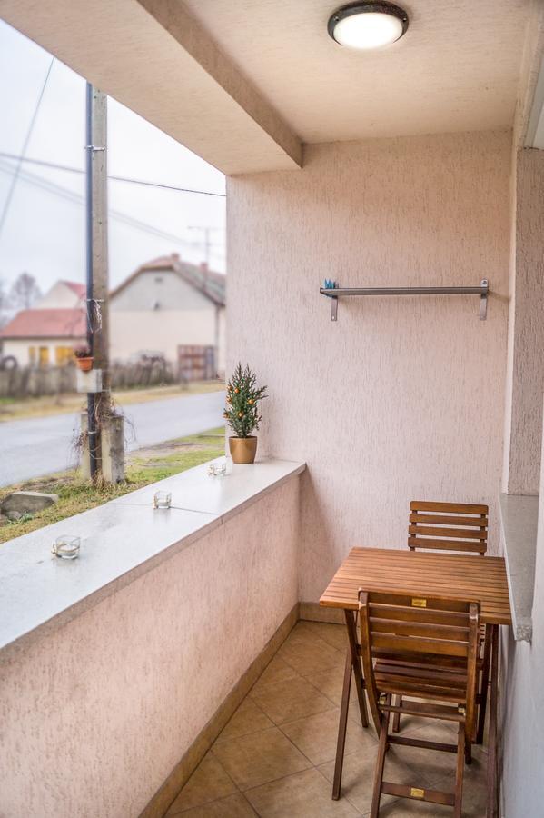 Oazis Apartmanok Morahalom Exterior photo